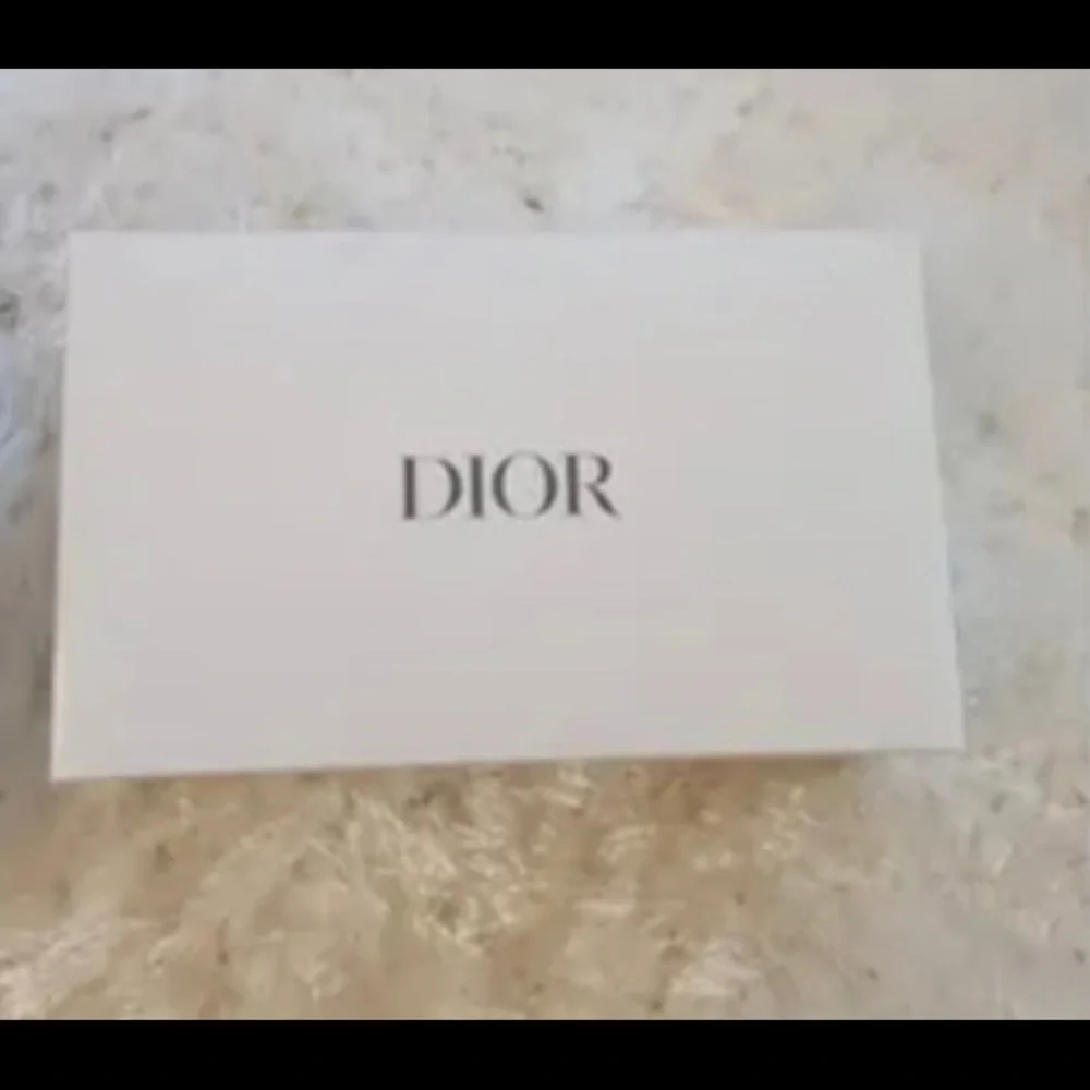 Dior Velvet cosmetic pouch - Picture 6 of 7